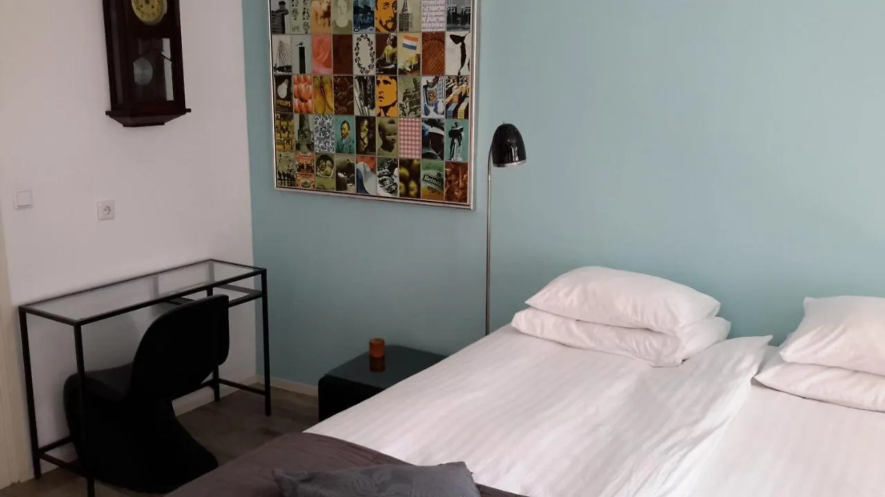 Bed & Breakfast Westviolet Амстердам Нидерланды