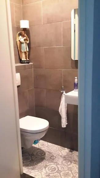 Bed & Breakfast Westviolet Амстердам 2*,